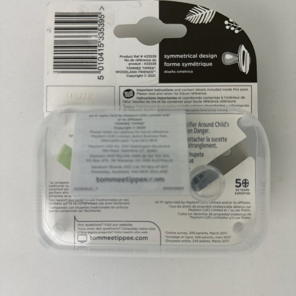 Tommee Tippee Woodland Friends Orthodontic Pacifier 6-18m - Picture 2 of 3